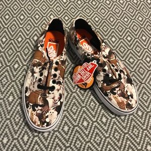 Vans ASPCA kittens M7.5/W9